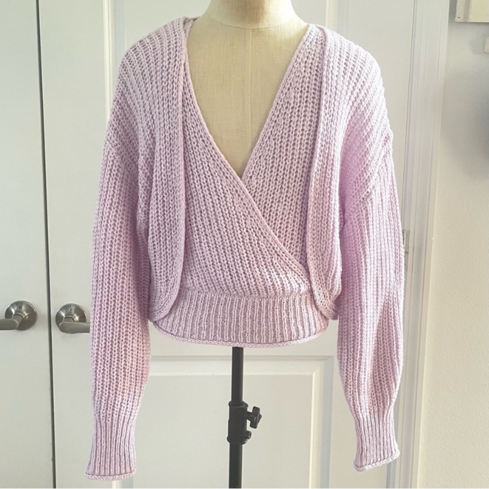 Sincerely Jules 2 Piece Set Tank & Cardigan Knit
Lightweight Lilac M